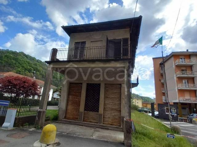 Villa singola in vendita a Quarona via Gaetano Zuccone, 4