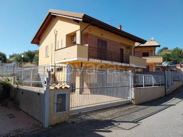 Villa singola in vendita a Rende