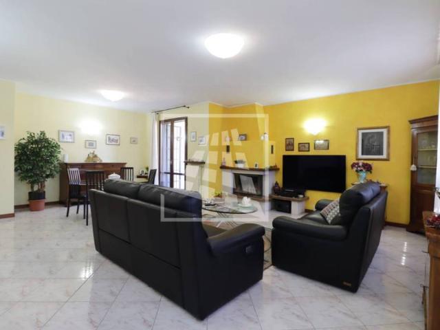Villa singola in vendita a Reggio nell'Emilia via Giotto Di Bondone, 3, Coviolo Roncina