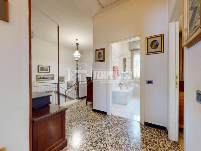 Villa singola in vendita a Reggiolo viale Vivaldi 9