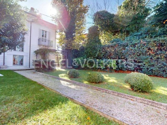 Villa singola in vendita a Riccione, Abissinia