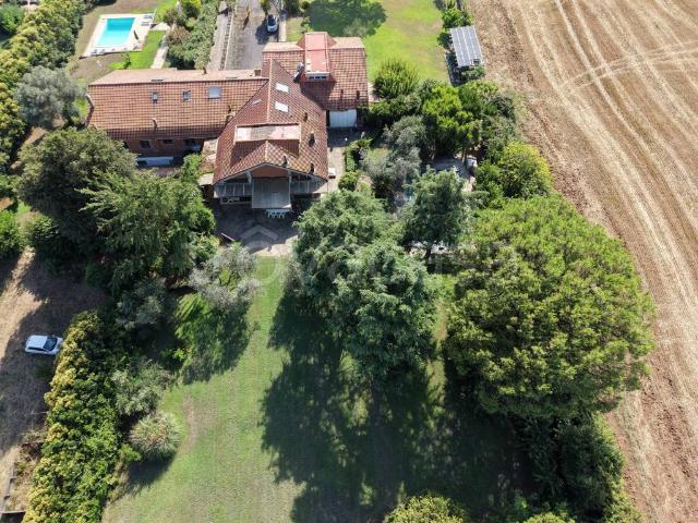 Villa singola in vendita a Roma via Torre Pellice, Osteria Nuova