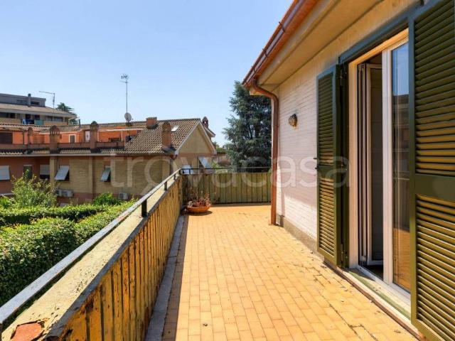Villa singola in vendita a Roma via Gaetano Koch, 15, Mezzocammino