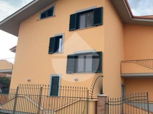 Villa singola in vendita a Scauri, Minturno