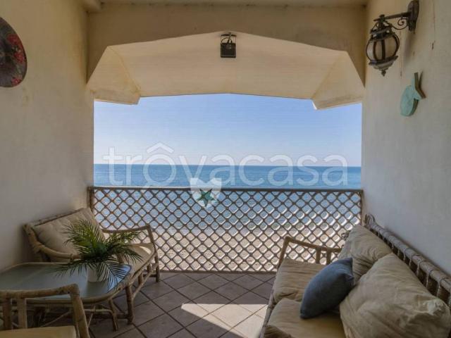Villa singola in vendita a Santa Marinella via Aurelia, 56A