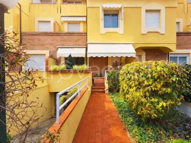 Villa singola in vendita a Santarcangelo di Romagna via Giovanni Falcone, 15