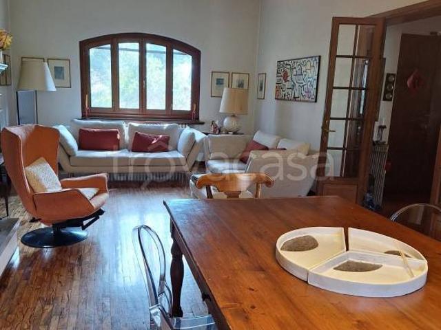 Villa singola in vendita a San Casciano in Val di Pesa via Grevigiana