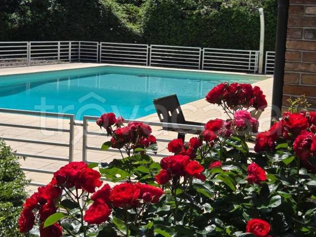 Villa singola in vendita a San Donato Milanese piazza della Stazione