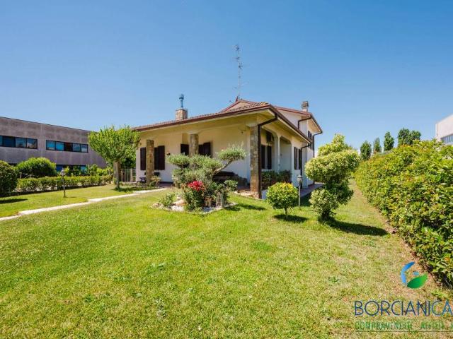 Villa singola in vendita a San Prospero via Caduti sul Lavoro, 15, San Silvestro