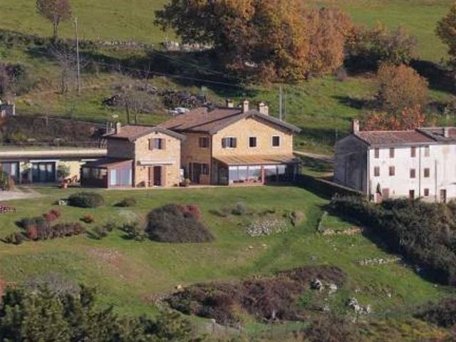 Villa singola in vendita a San Zeno, San Zeno di Montagna
