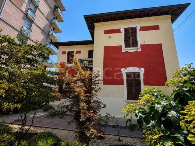 Villa singola in vendita a Sannazzaro de' Burgondi via 11 Febbraio, 11