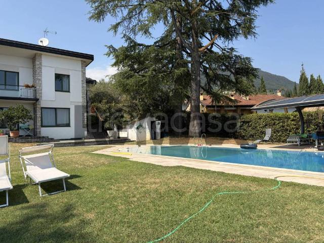 Villa singola in vendita a Salò