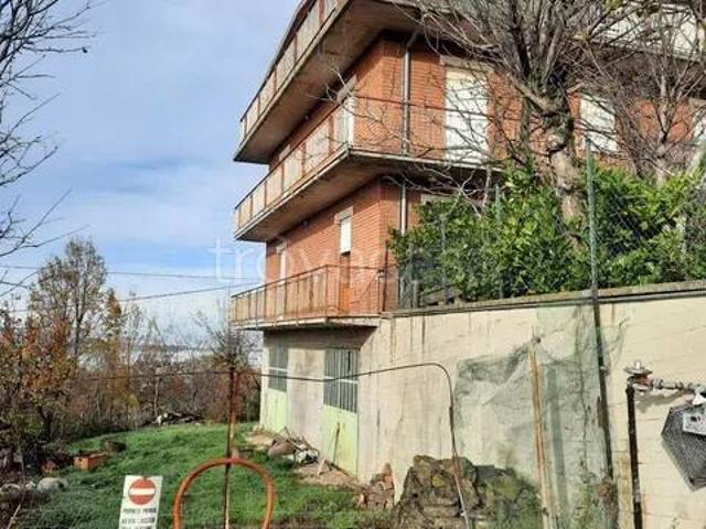 Villa singola in vendita a Serramazzoni