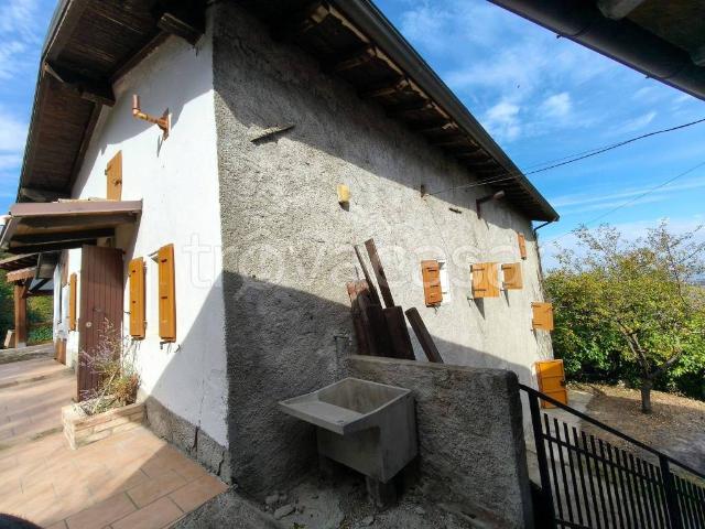Villa singola in vendita a Serramazzoni via Monte Calvario