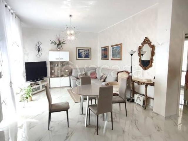 Villa singola in vendita a Seveso via Senofonte