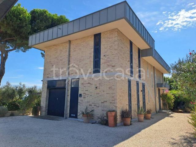 Villa singola in vendita a Silvi via Vincenzo Bindi, 9, Silvi Marina