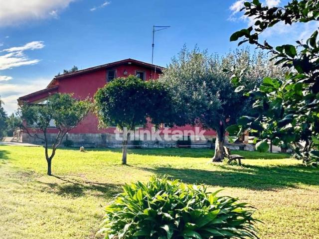Villa singola in vendita a Siracusa via Elorina, Umberto Ermocrate