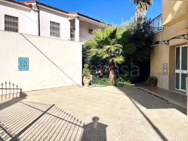 Villa singola in vendita a Siracusa via lido sacramento, Carrozziere Sacramento