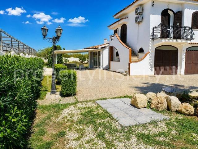 Villa singola in vendita a Siracusa via Nazionale, 129, Cassibile