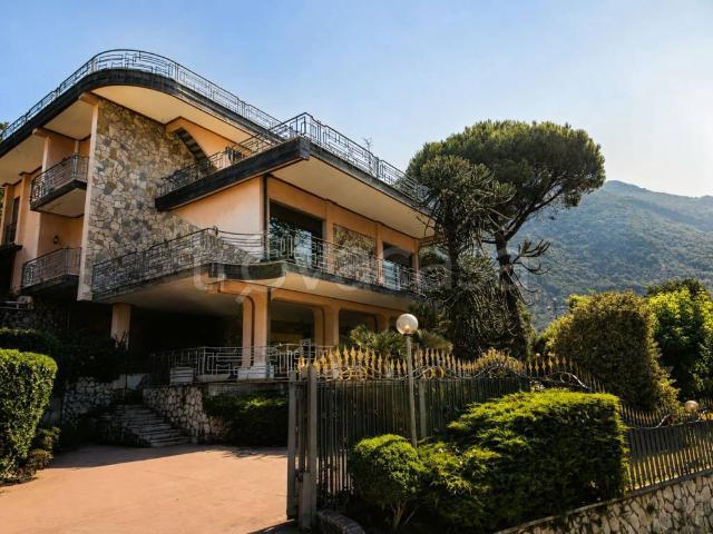 Villa singola in vendita a Solofra via Castello