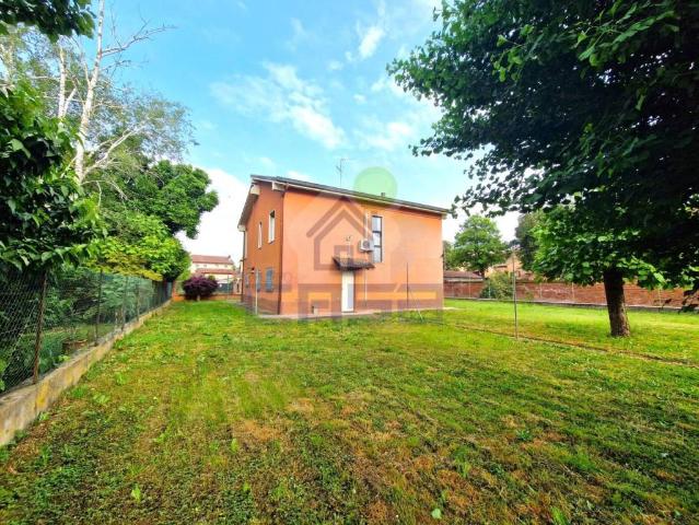 Villa singola in vendita a Stagno Lombardo via leonardo da vinci 1