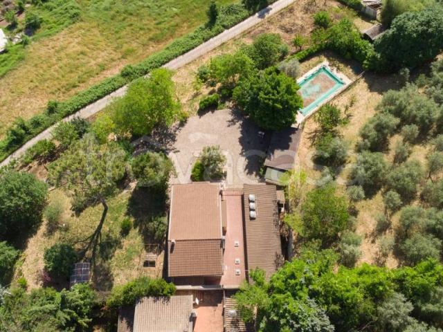 Villa singola in vendita a Stroncone