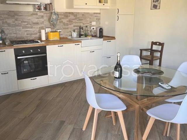 Villa singola in vendita ad Anzio via Lago di Como, 15, Lido Dei Pini