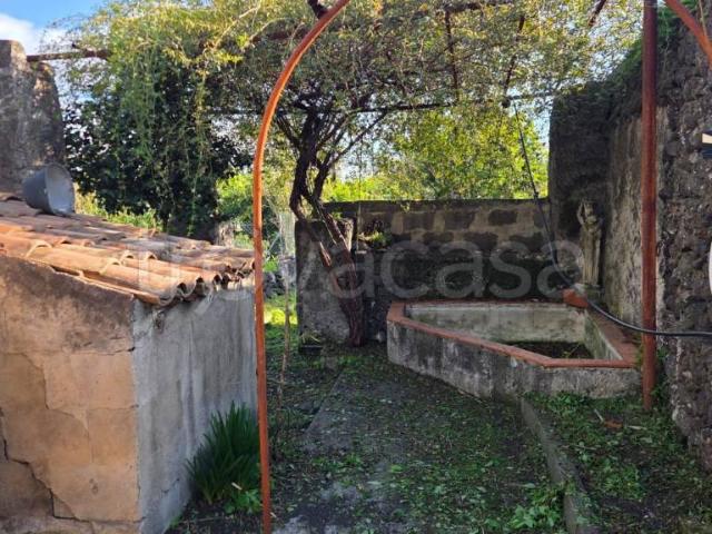 Villa singola in vendita ad Acireale via Isnello