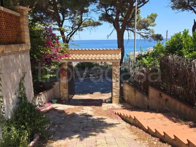 Villa singola in vendita ad Altavilla Milicia via Piano San Michele 3