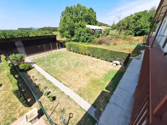 Villa singola in vendita ad Alba