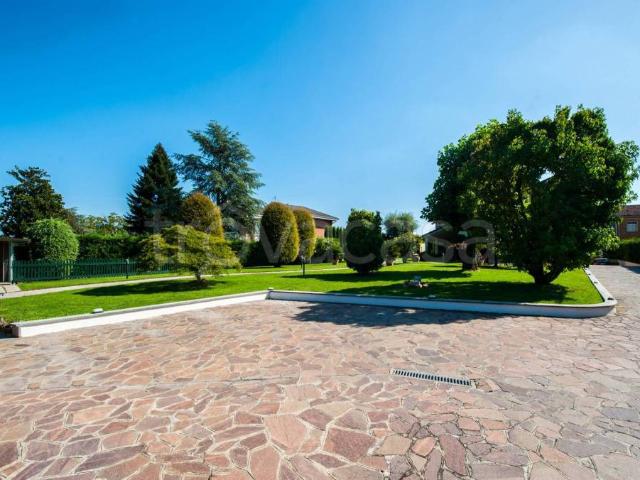 Villa singola in vendita ad Alessandria strada Raggi, 14, Mandrogne