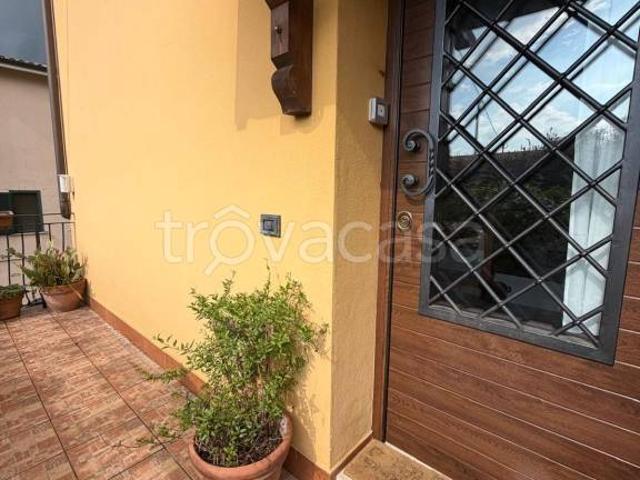 Villa singola in vendita ad Artena via del Tiglio