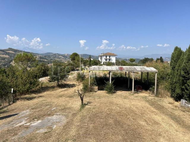 Villa singola in vendita ad Atri viale del Vespro