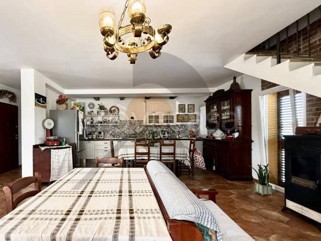 Villa singola in vendita ad Augusta via Fratelli Grimm