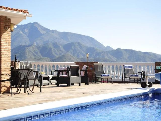 Villa Situated In The Torrox For Long Term
