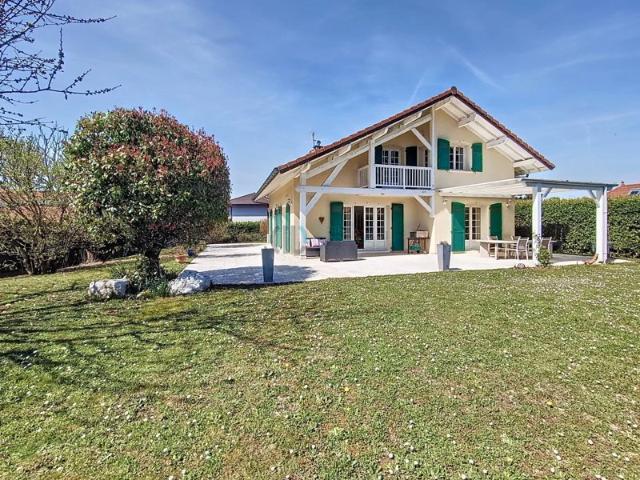 Villa spacieuse à deux pas du centre de Veigy Foncenex