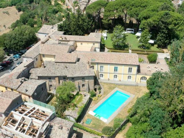 Villa storica in vendita a Bagnoregio