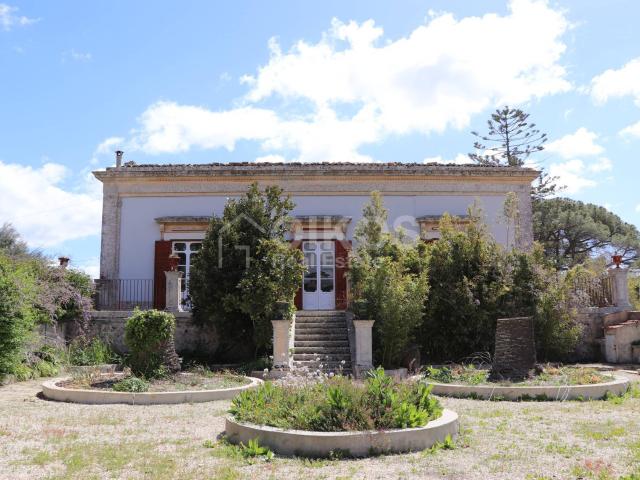 Villa Storica in vendita a Modica, Modica Sorda