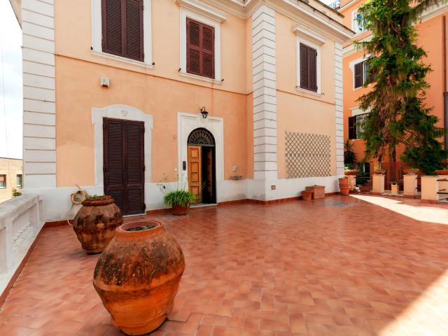 Villa storica in vendita a Roma, Monteverde