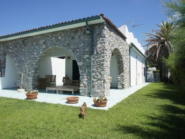 Villa Stupenda in Prima Linea a Sangineto 130m² Sangineto lido