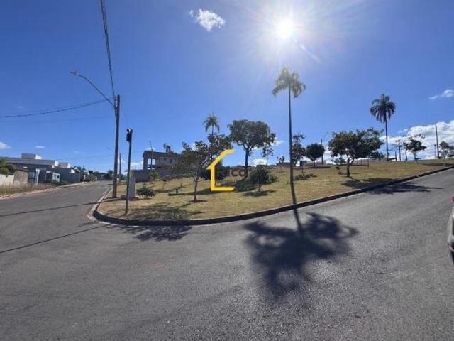 Villa Suíça Incrível Lote com Vista Livre