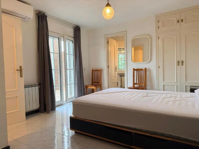 Estudio de alquiler en Raya del Palancar Guadamonte, Villanueva de la Cañada