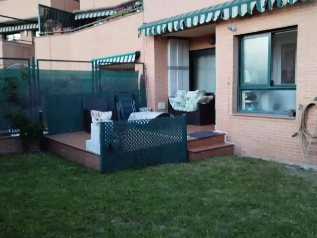 Piso de alquiler en Avenida de la Sierra de Gredos, 11, Villanueva de la Cañada ciudad, Villanueva de la Cañada