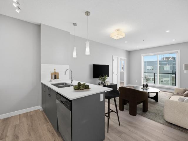 Village on 105th 1 bed 1 bath B3 [object Promise] for Rent