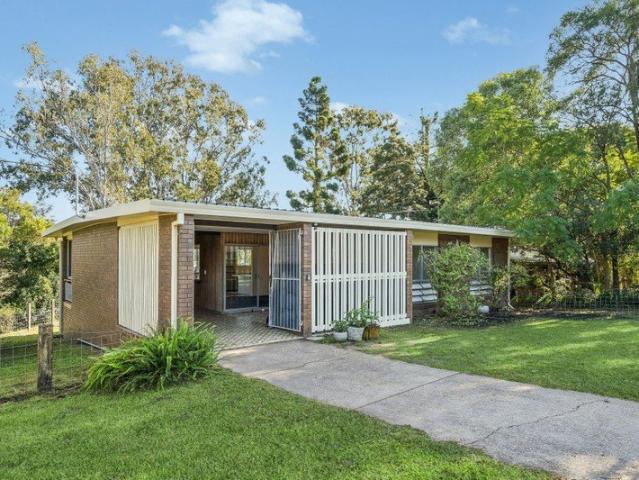 Village Opportunity with Retro Charm Must be sold!