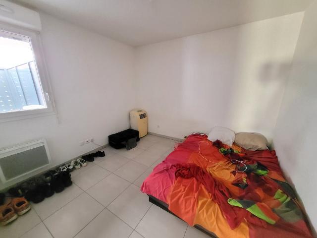Village anime a 10 minutes du bord de mer, avec tous commerc. 40m² Sérignan