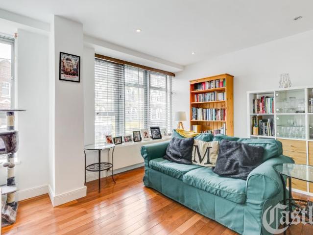 Village Apartments, Crouch End, N8 2 bed flat to rent £2,300 pcm £531 pw