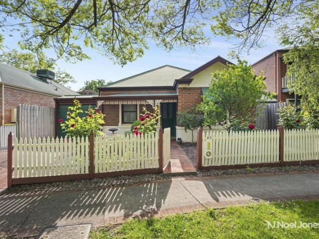 Village Charm Opposite Goldentree Reserve