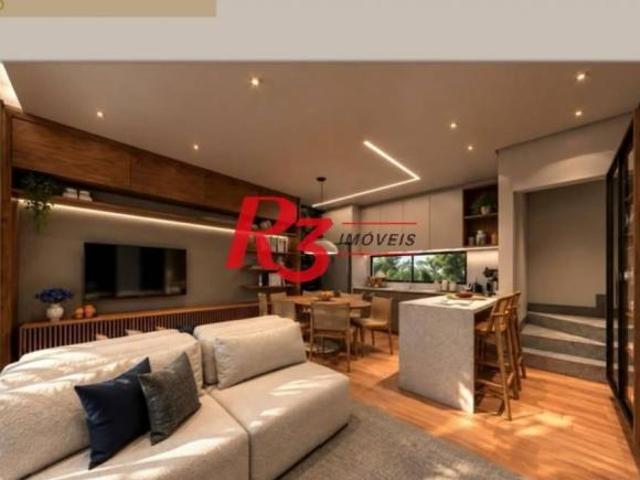 Village com 2 dormitórios à venda, 110 m² por R$ 685.000,00 Campo Grande Santos/SP