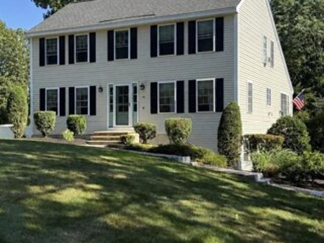 Village Dr, Atkinson, Home For Sale